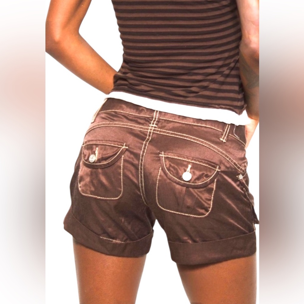 Vintage Refuge Silky Brown Cargo Style Shorts with Cuffed Hem | Women’s 5